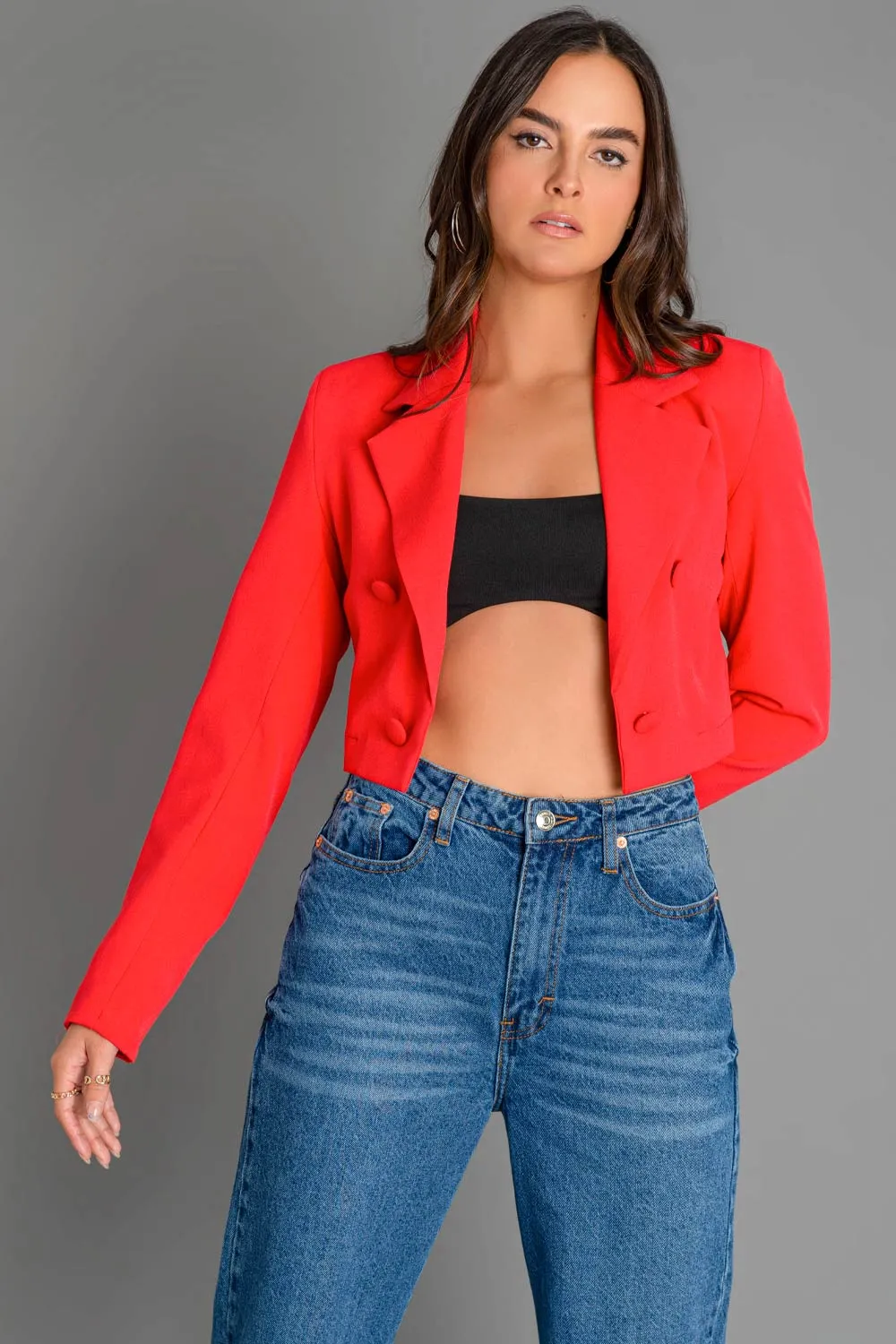 Blazer cropped manga larga botones